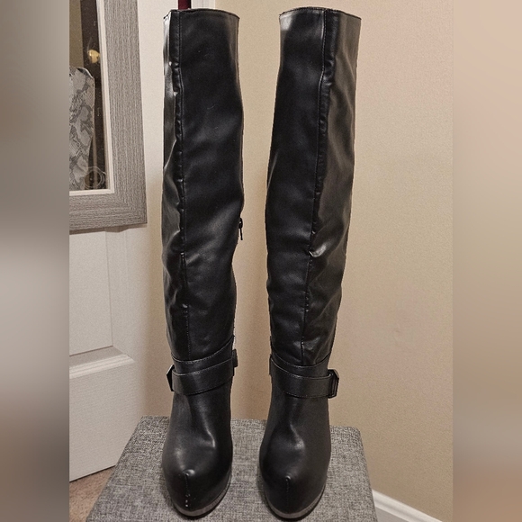 Paper Fox Black and Snake Print Heeled Boots - Picture 4 of 8